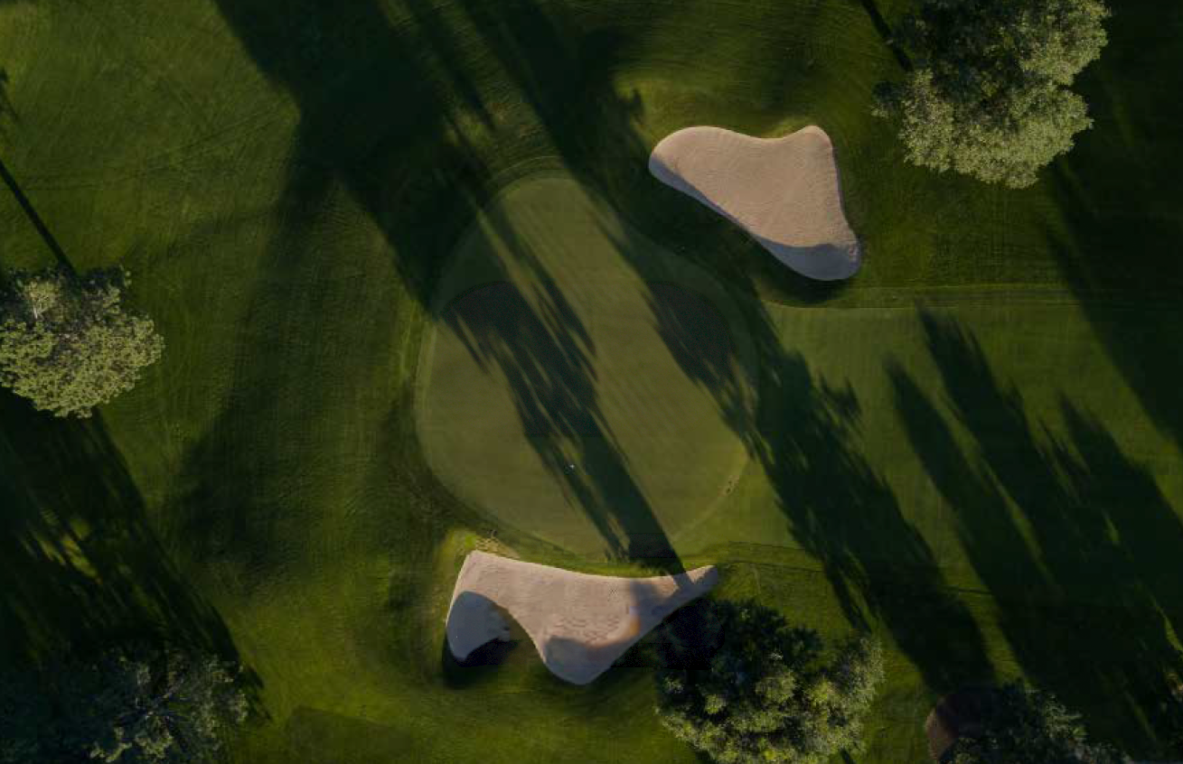 Aerial golf course